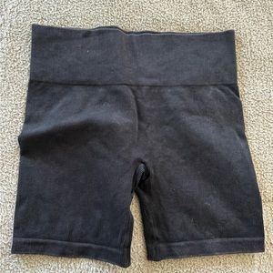 Joylab seamless ribbed biker shorts